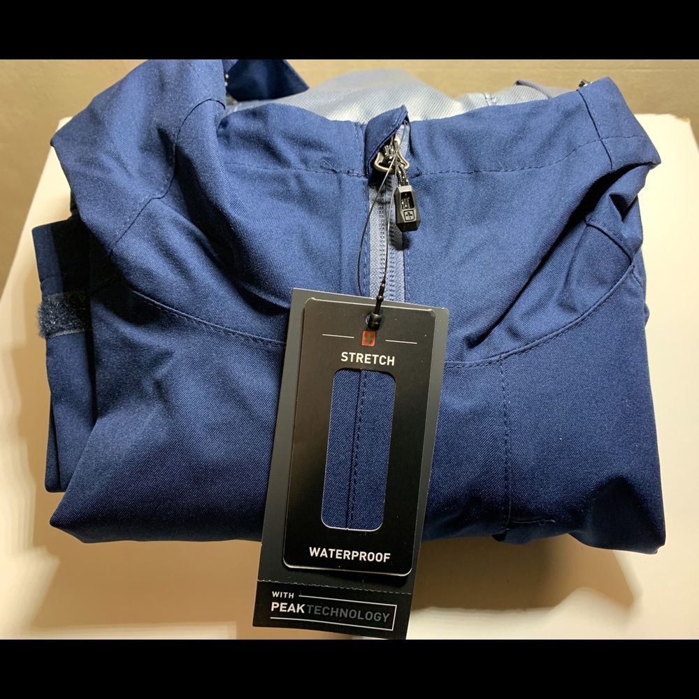 Swiss Tech Men's Rainshell Jacket - Picture 6 of 9